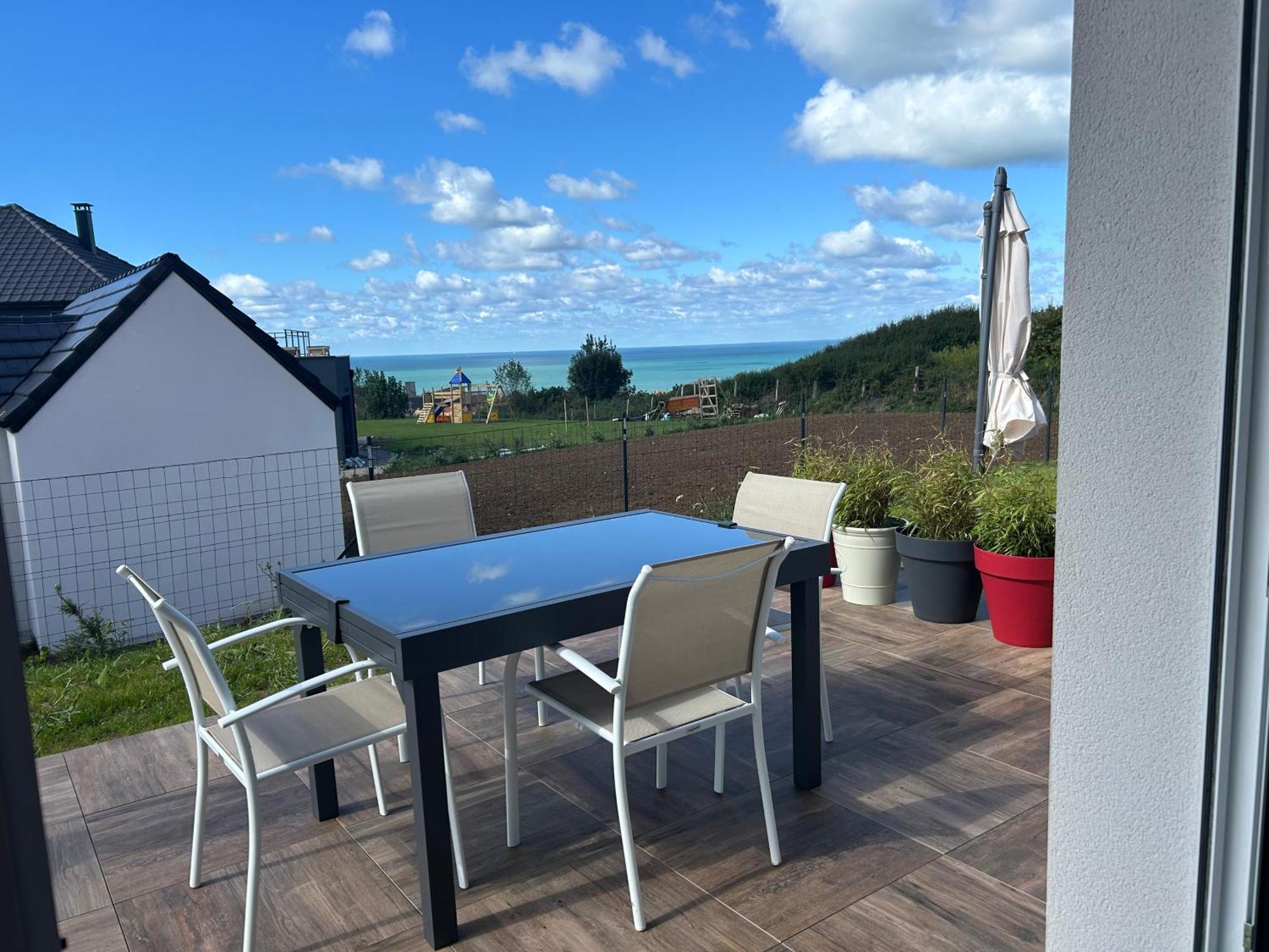 En Famille Ou Amis Avec La Mer Equihen-Plage Exterior photo